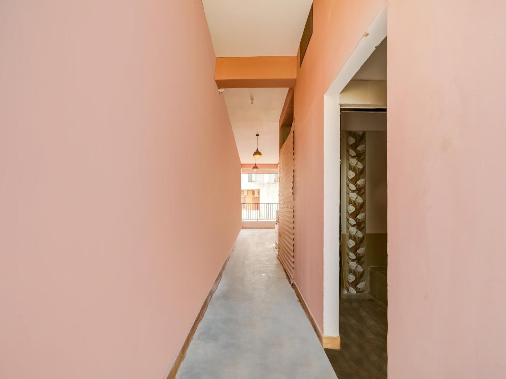 Hotel O Crown Square Bhopal Exterior foto